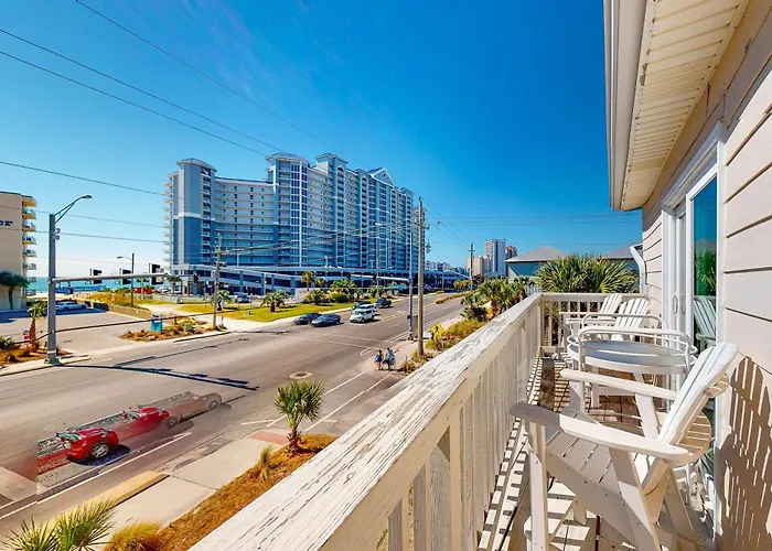 Family Friendly Across From With Balcony Gulf Shores